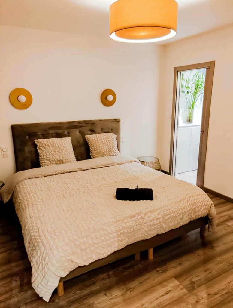 5fe518ef-0655-4581-84a9-edd0c29adebe