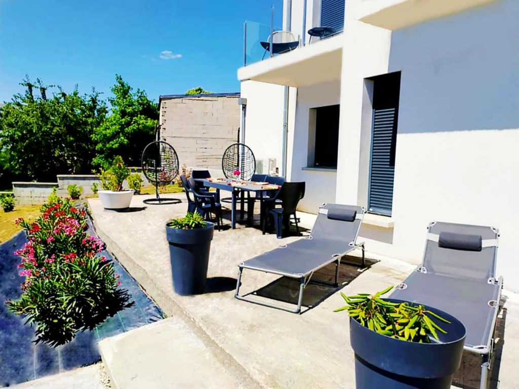 f32c269a-14a7-463c-b724-7d59c6afaccc